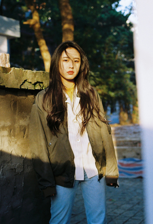 巴萨新星闪耀绿茵场,19岁天才横空出世,巴萨梯队新星